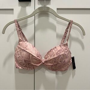 Pink Bikini Top 👙